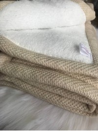 Одеяло вязка на велсофте цвет беж